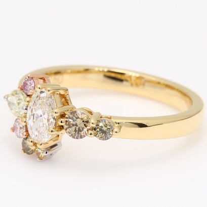 Frolic I oval and round-cut rainbow diamond ring