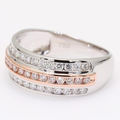 Valentina Argyle light pink champagne diamond band ring