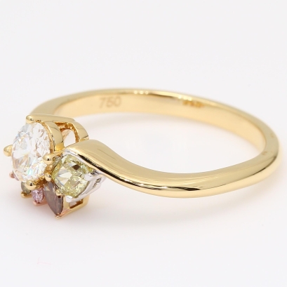 Frolic II oval and round-cut rainbow diamond ring