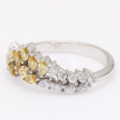 Menzel marquise-cut fancy yellow and white diamond ring