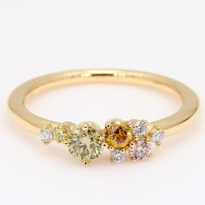 Carousel Argyle blue rainbow diamond cluster ring