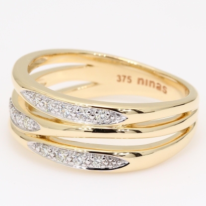 Cygnus white diamond dress ring
