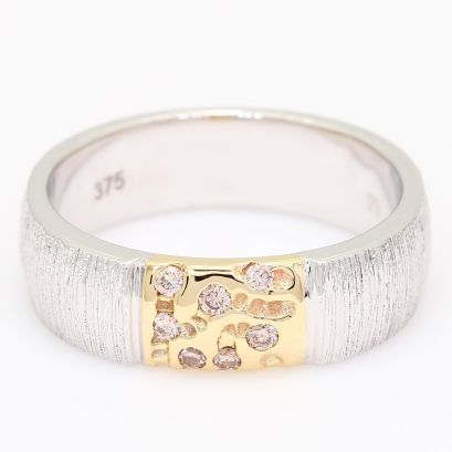 Rove Argyle pink champagne diamond ring