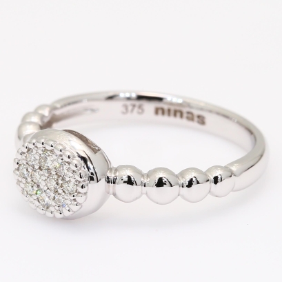 Antlia white diamond cluster ring