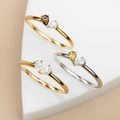 Petaline pear-cut champagne and white diamond heart stackable ring