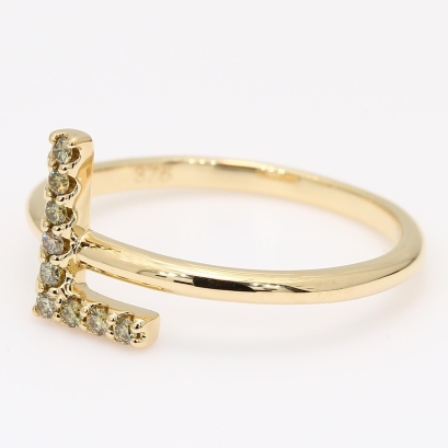 Love Letter L green diamond ring