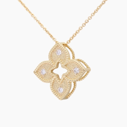Bunchberry white diamond floral necklace