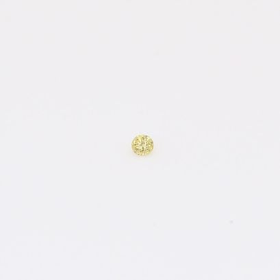 0.01 Carat round-cut fancy green diamond