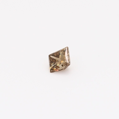 0.20 Carat princess-cut champagne diamond