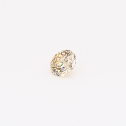0.23 Carat round-cut champagne diamond