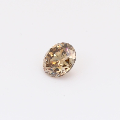 0.60 Carat round-cut champagne diamond