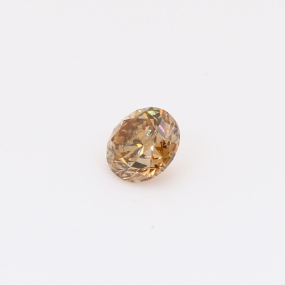 0.46 Carat round-cut champagne diamond