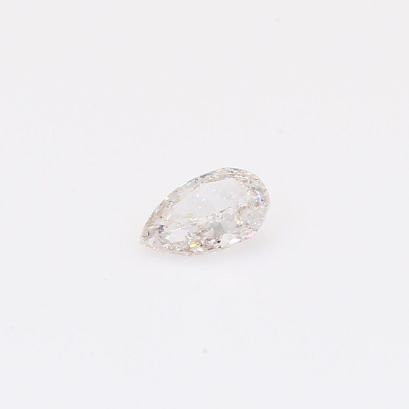 0.35 Carat pear-cut white diamond
