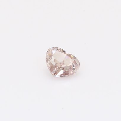 0.44 Carat heart-cut light pink champagne diamond