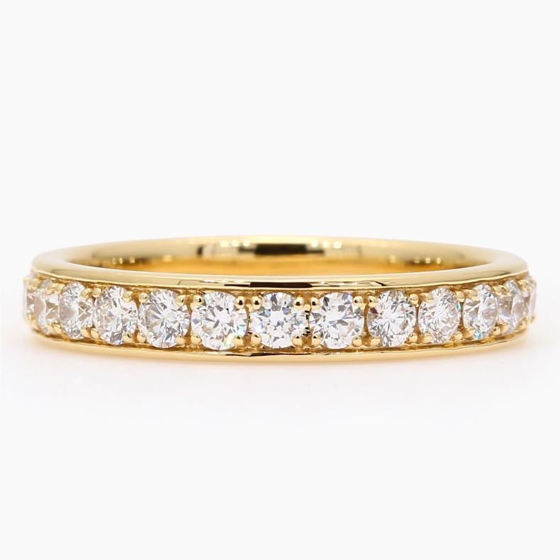Jasny white diamond band