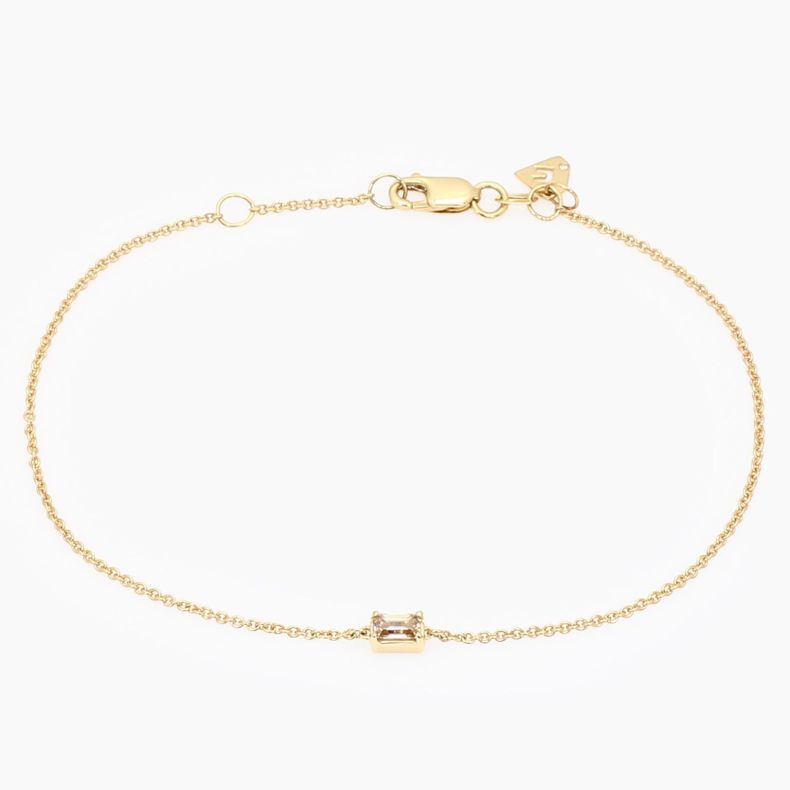 Sparkling emerald cut champagne diamond bracelet