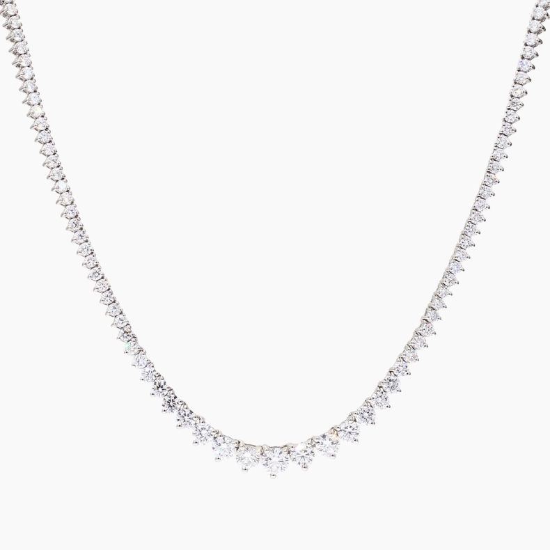 Lavinia 7.25 total carat graduated white lab-grown diamond tennis necklace