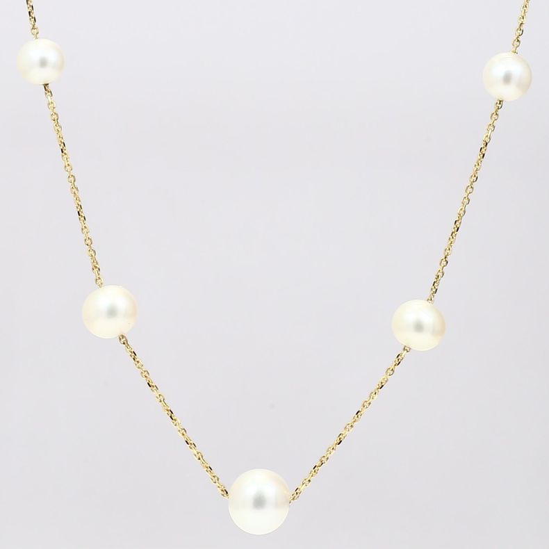Haiti white freshwater pearl necklace