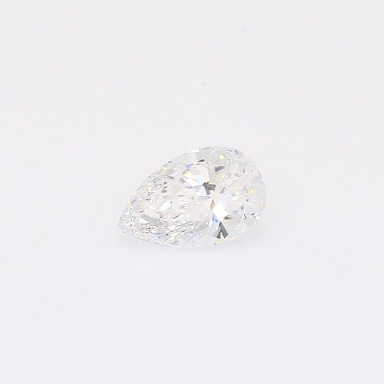 0.51 Carat pear-cut white lab-grown IGI-certified diamond