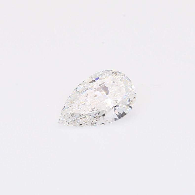 0.53 Carat pear-cut white lab-grown IGI-certified diamond