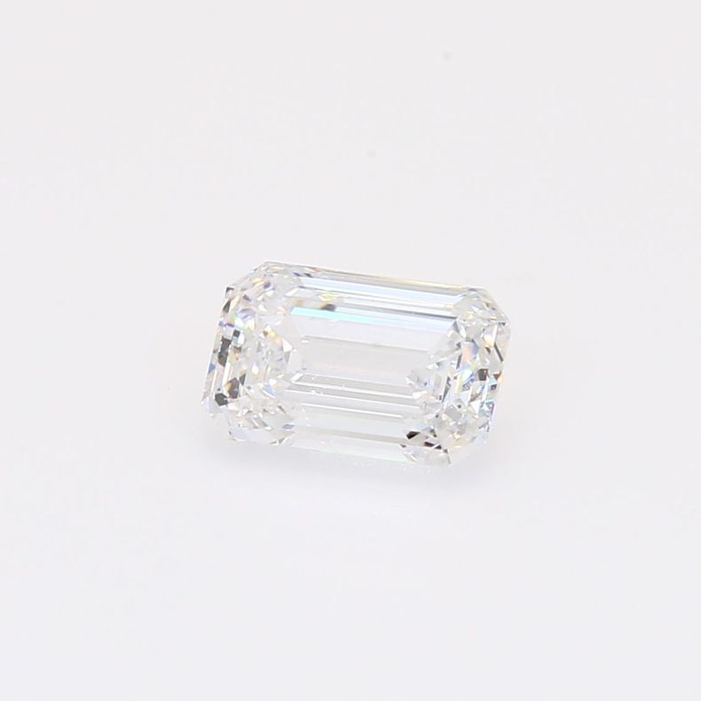0.94 Carat emerald-cut white lab-grown IGI-certified diamond