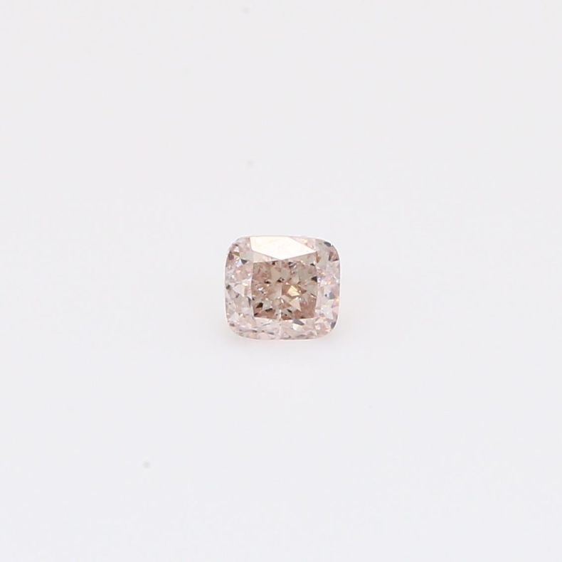 0.24 Carat cushion-cut light champagne diamond