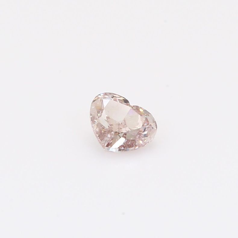0.44 Carat heart-cut light pink champagne diamond