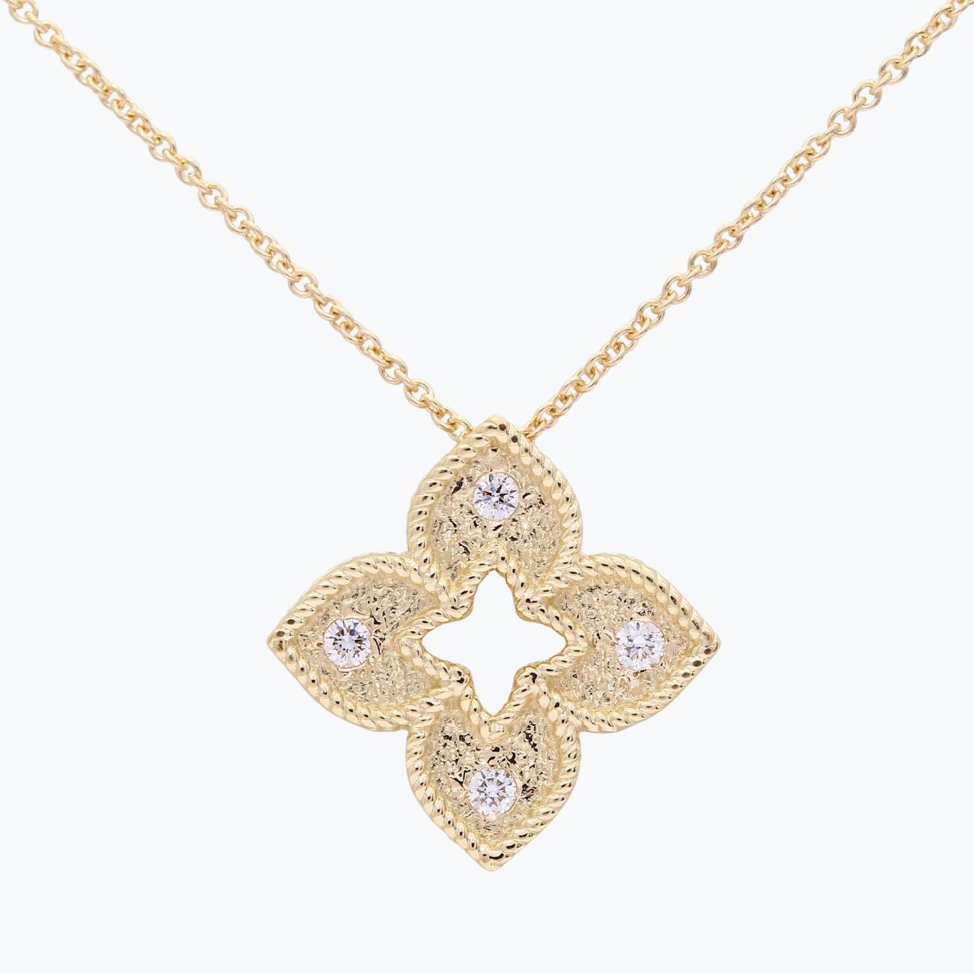 Bunchberry white diamond floral necklace