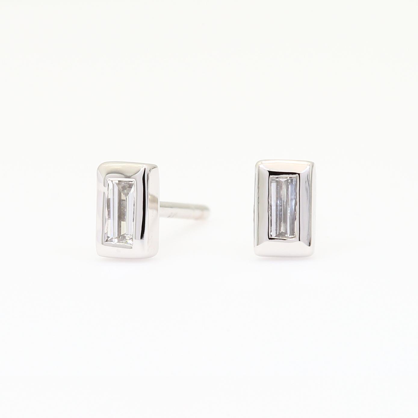 Elixer baguette-cut white diamond stud earrings
