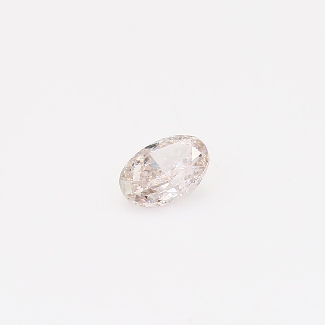 0.33 Carat oval cut fancy light pink diamond
