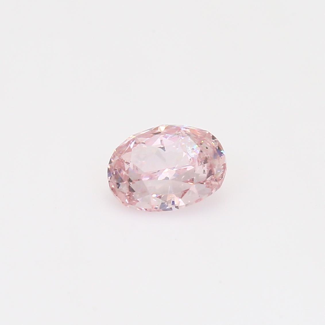 0.68ct oval cut GIA certified 7P Argyle certified pink diamond