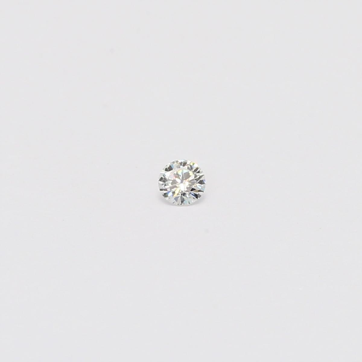 0.04 Carat round cut white diamond