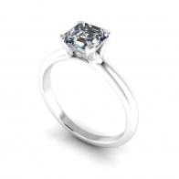 Claudel solitaire diamond engagement ring