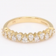 Nelis pear-cut white diamond stackable ring