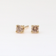 Sparkling 0.20ct champagne diamond stud earrings