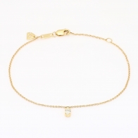 Ellipse oval-cut white diamond bracelet