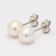 Mila Freshwater White Pearl Stud Earrings