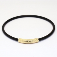 Flexa textured neoprene bracelet