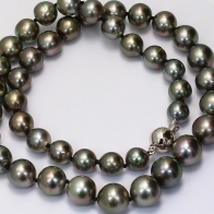 Black Tahitian Pearl Strand Necklace