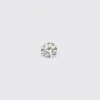 0.09 Carat round cut white diamond