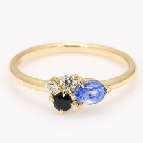 Aegean Ceylon sapphire and white diamond cluster ring