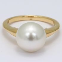 Mahina white South Sea pearl ring