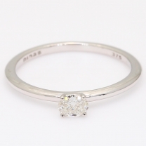 Ellipse oval-cut white diamond stackable ring