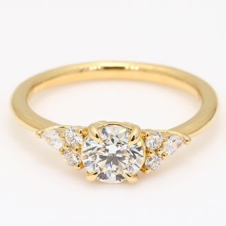 Moritz round and pear-cut white diamond engagement ring