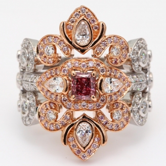 The Nina s Sovereign Crescendo Exhibition Argyle pink diamond jacket and engagement ring set