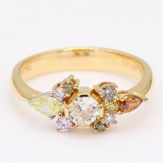 Cleopatra cushion pear and round-cut rainbow diamond ring