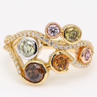 Soiree SGL-certified rainbow diamond dress ring