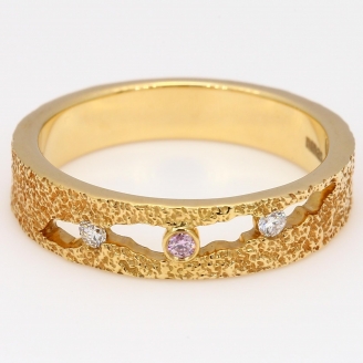 Katherine textured Argyle pink and white diamond ring