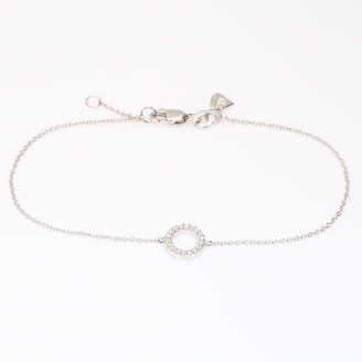 Flight circle white diamond bracelet
