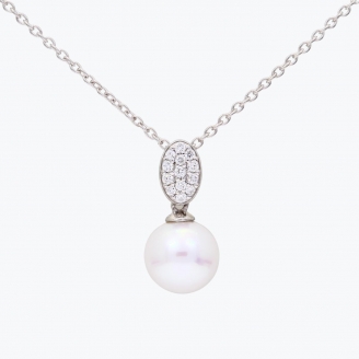 NXT Moana white fresh water pearl and white diamond necklace